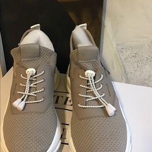 Steve Madden Knit Chunky women’s sneakers